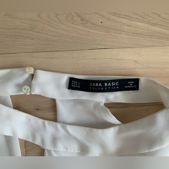 ZARA - Elegant opened back blouse - Picture 4 of 10